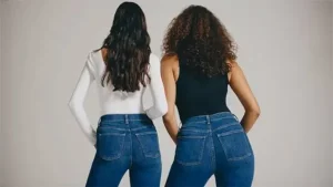 عمل لیپوساکشن باسن